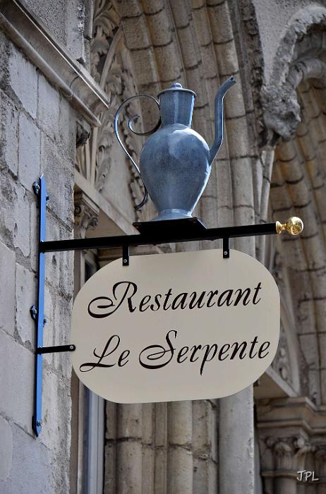 Chartres_5948.jpg